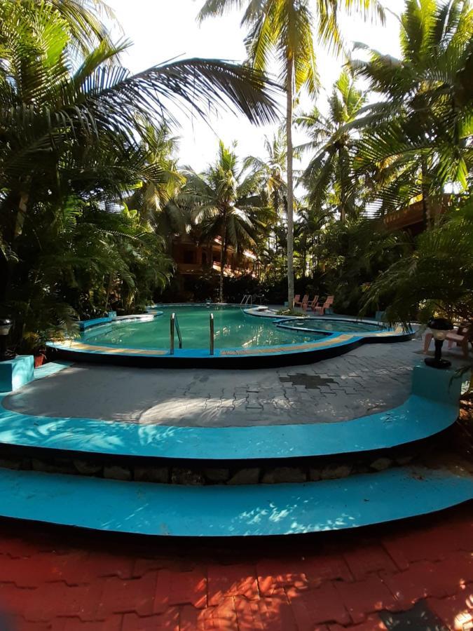 Wild Palms On Sea Hotel Kazhakuttam Ngoại thất bức ảnh